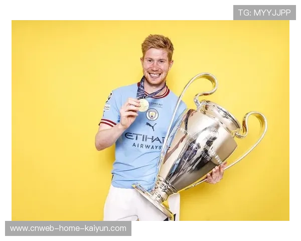 德布劳内中路强行穿透制造绝佳进攻机会，曼城的进攻核心闪耀全场