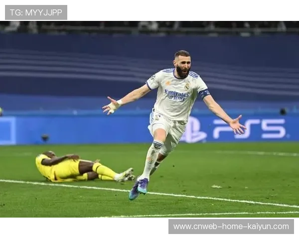 皇马中场转移极快，维尼修斯顺势抽射得分