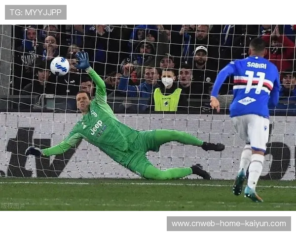 莱奥底线处脚后跟妙传，莫拉塔门前捅射得分